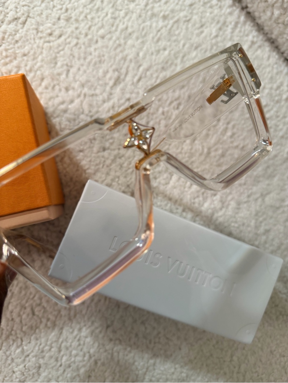 Louis Vuitton Cyclone Transparent Crystal Frame Sunglasses with Gold Accent - Picture 3 of 9